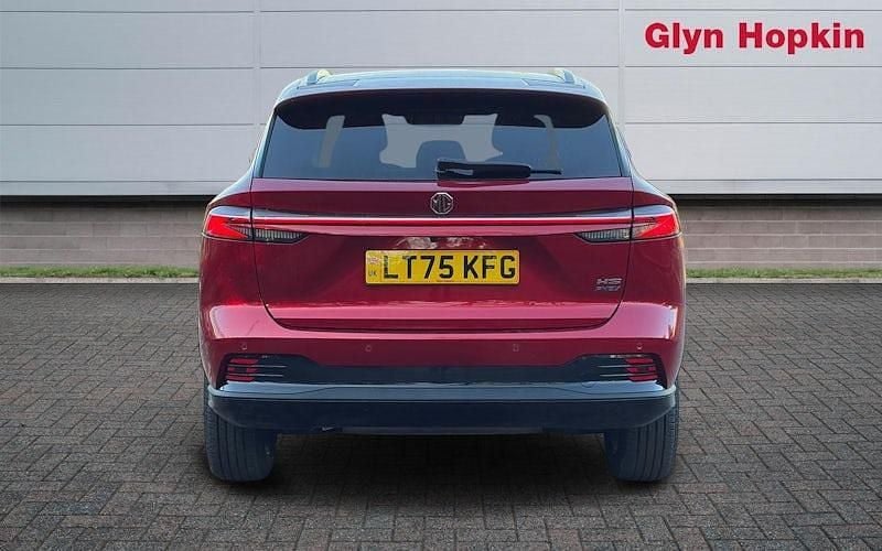 New MG HS SE 299 HP (219 kW) 2025 Red SUV