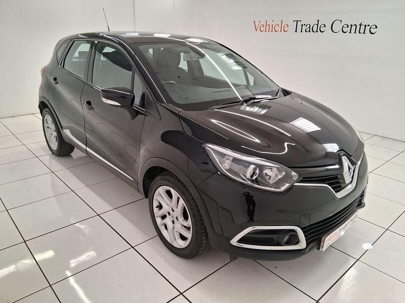 Black Used 2016 Renault Captur Dynamique SUV | £7,499 (Fair price) - Image 1/4