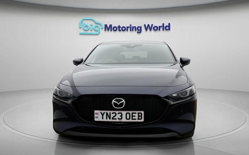 Begagnad Mazda 3 Inclusive 122 HK (89 kW) 2022 Blå Halvkombi