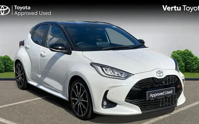 Used Toyota Yaris Sport 131 HP (96 kW) 2026 Hatchback
