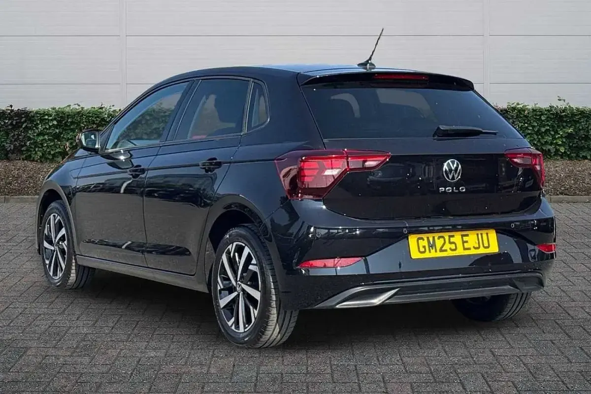 Used VW Polo Match 95 HP (69 kW) 2025 Black Hatchback