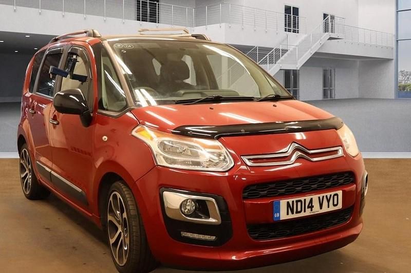 Red Used 2014 Citroën C3 Picasso SELECTION MPV | £2,999 (Good price) - Image 1/1
