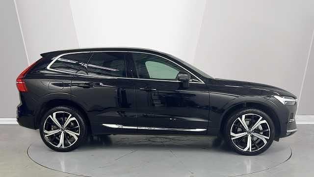 Used Volvo XC60 Ultra 247 HP (181 kW) 2025 Black SUV