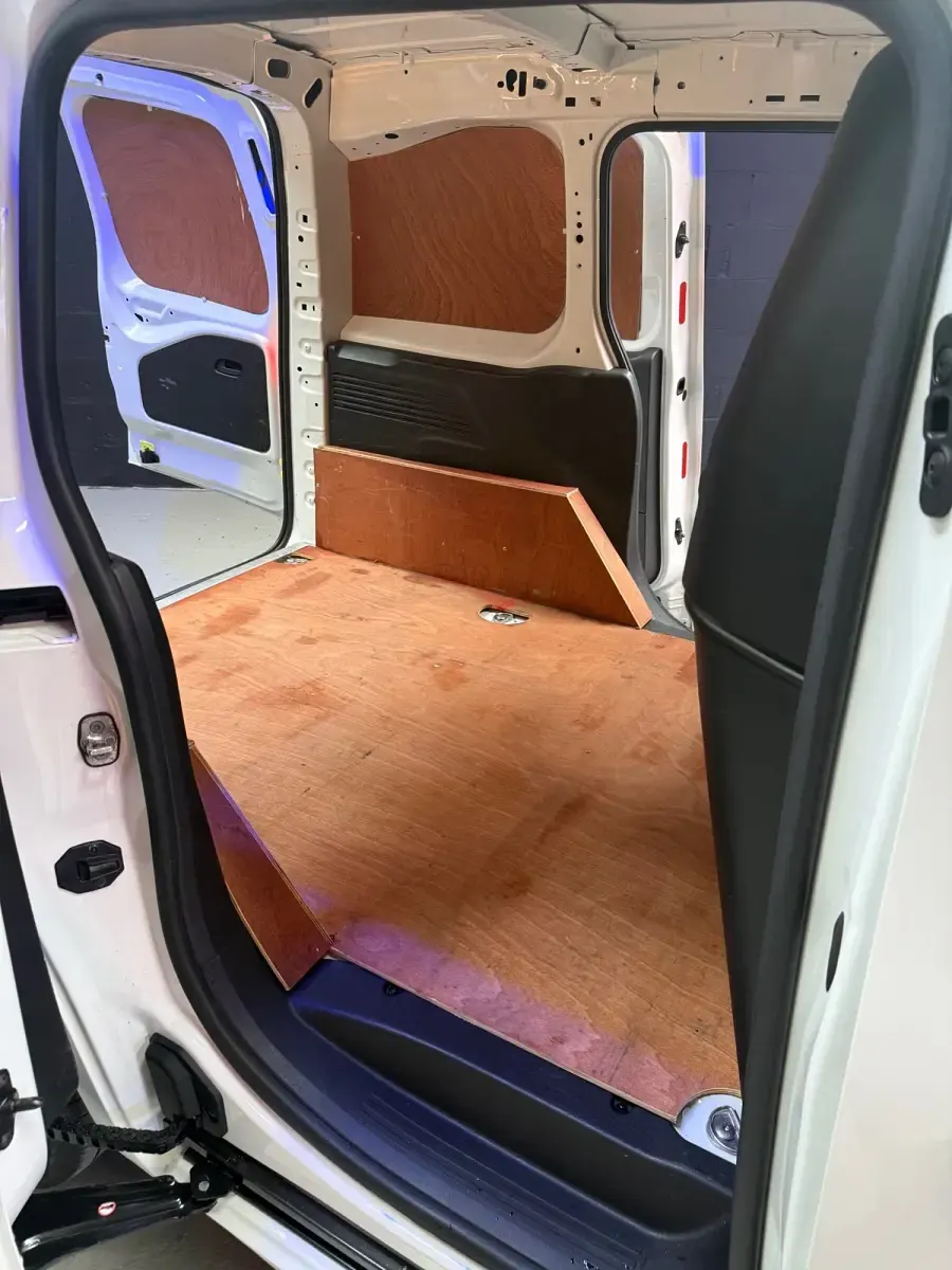 Usado Citroën Berlingo 100 CV (73 kW) 2022 Blanco Monovolumen