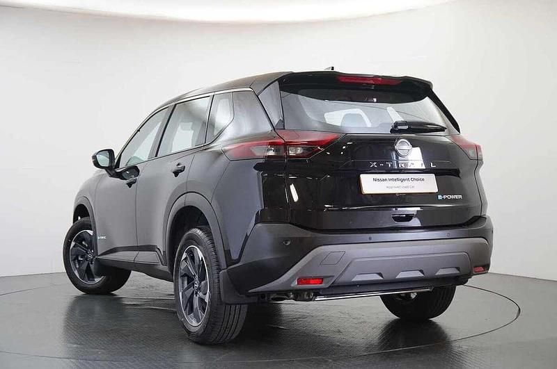 New Nissan X-Trail Acenta Premium 201 HP (147 kW) 2025 Black SUV