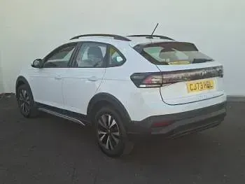 Used VW Taigo Life 95 HP (69 kW) 2024 White SUV