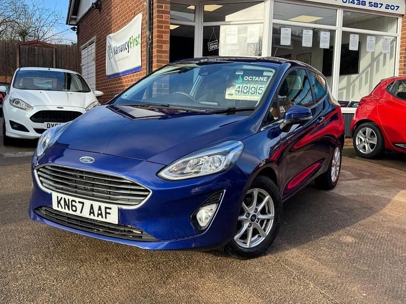 Used Ford Fiesta Zetec 70 HP (51 kW) 2017 Blue Hatchback
