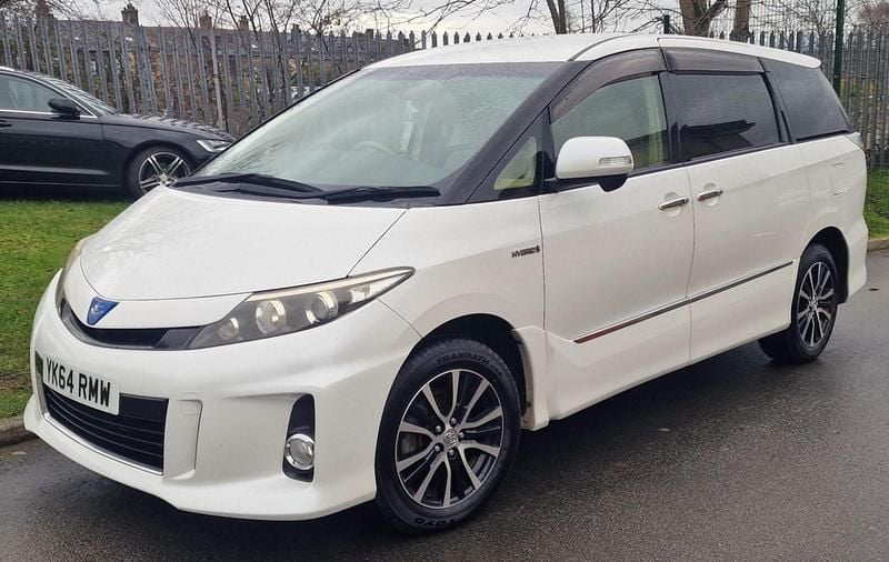 Used Toyota Estima Hybrid 2014 White Estate