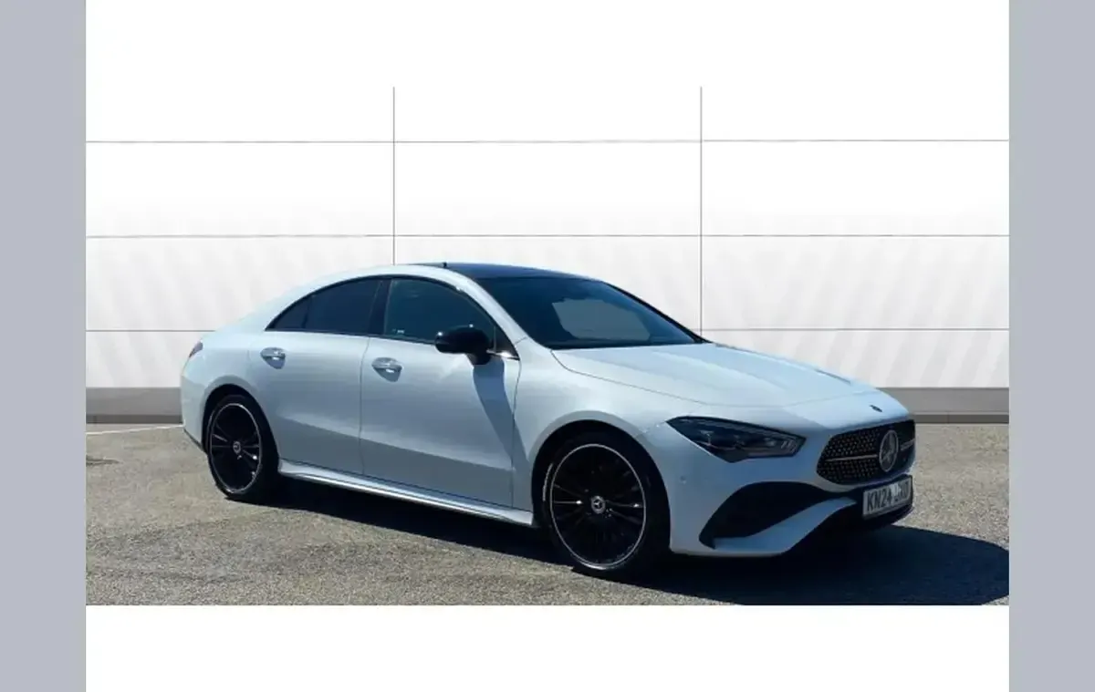 Używany Mercedes CLA220 AMG Line Premium Plus 190 KM (139 kW) 2024 Sedan/Limuzyna