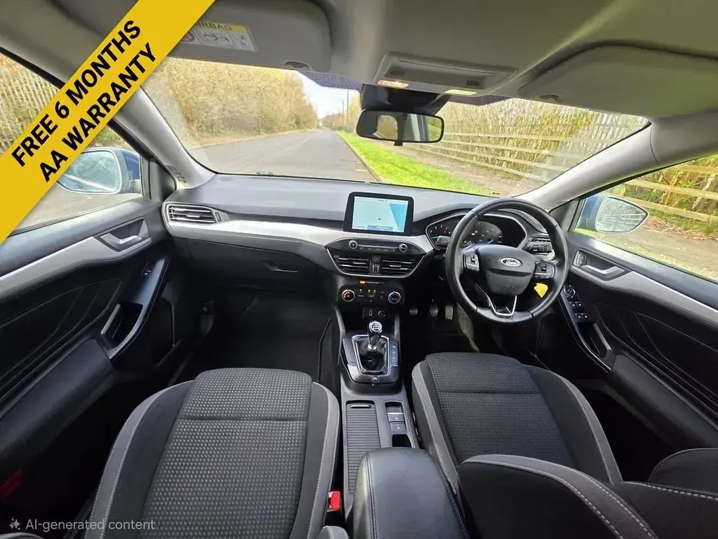 Used Ford Focus Zetec 100 HP (73 kW) 2018 Blue Hatchback