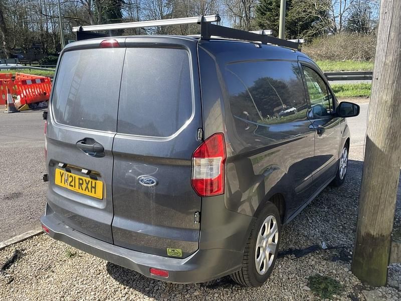 Begagnad Ford Transit Trend 100 HK (73 kW) 2021 Grå Van