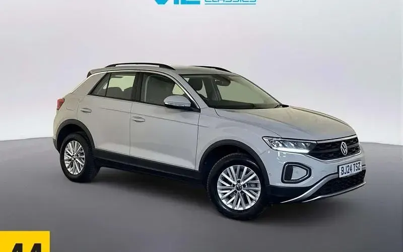 Used VW T-Roc Life 150 HP (110 kW) 2024 SUV