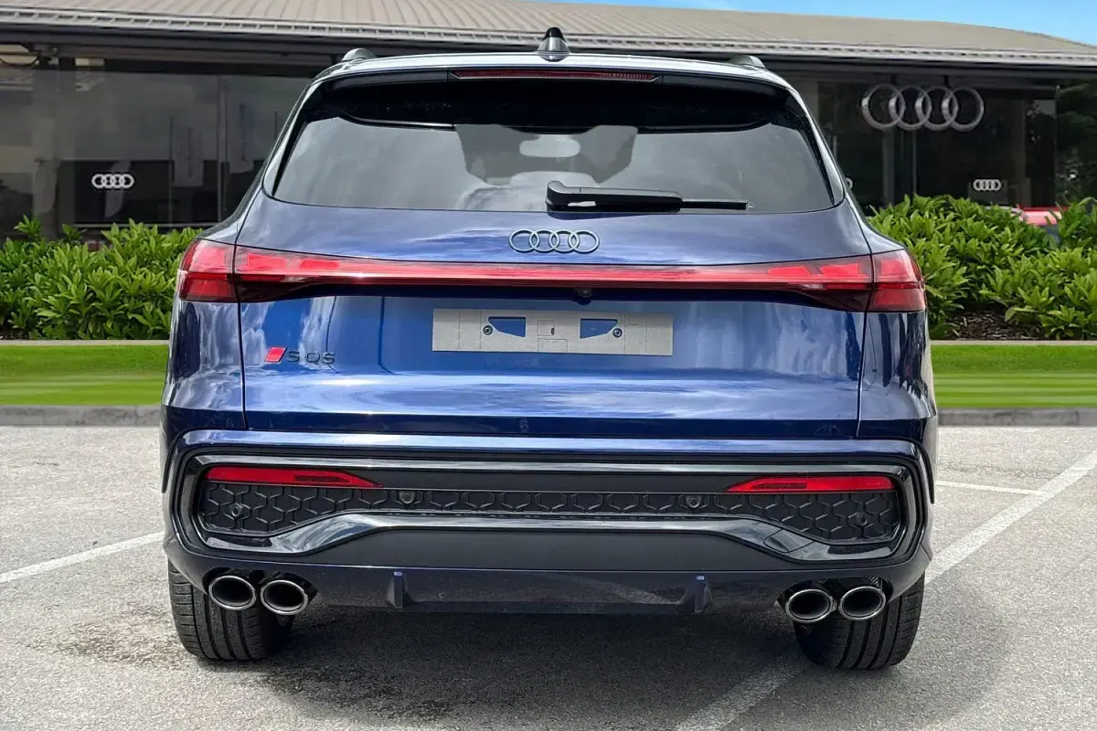 New Audi SQ5 Comfort 2026 Blue SUV