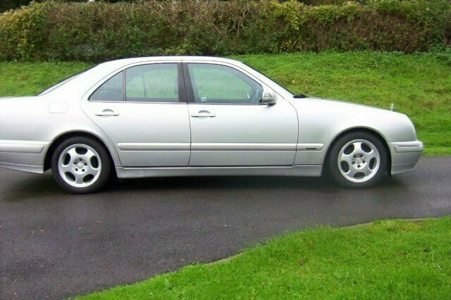 Used Mercedes E200 Classic 163 HP (119 kW) 2002 Sedan