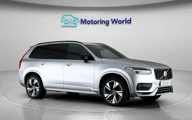 Used Volvo XC90 R-Design 235 HP (172 kW) 2021 SUV
