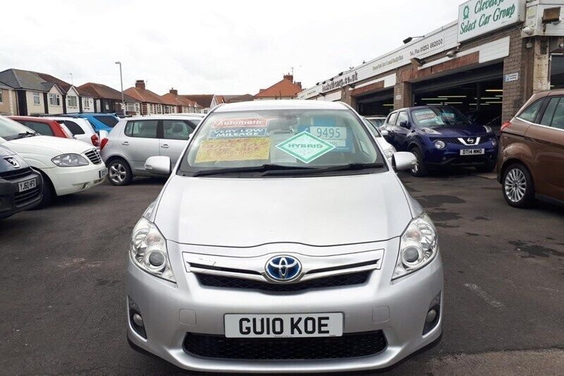 Used 2010 Toyota Auris Hybrid | £7,195 (Fair price) - Image 1/1