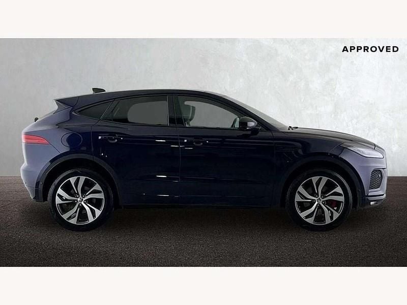 Begagnad Jaguar E-Pace R-Dynamic 309 HK (227 kW) 2023 Blå SUV