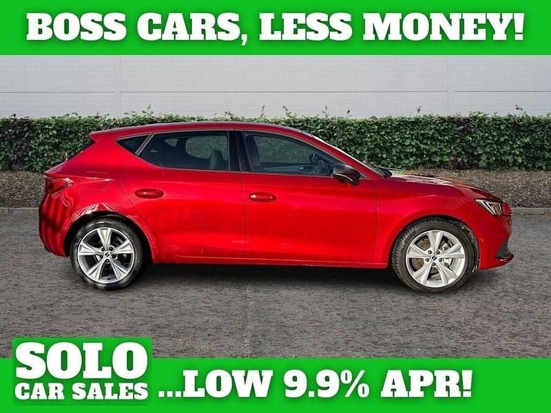 Used Seat Leon FR 130 HP (95 kW) 2022 Red Hatchback