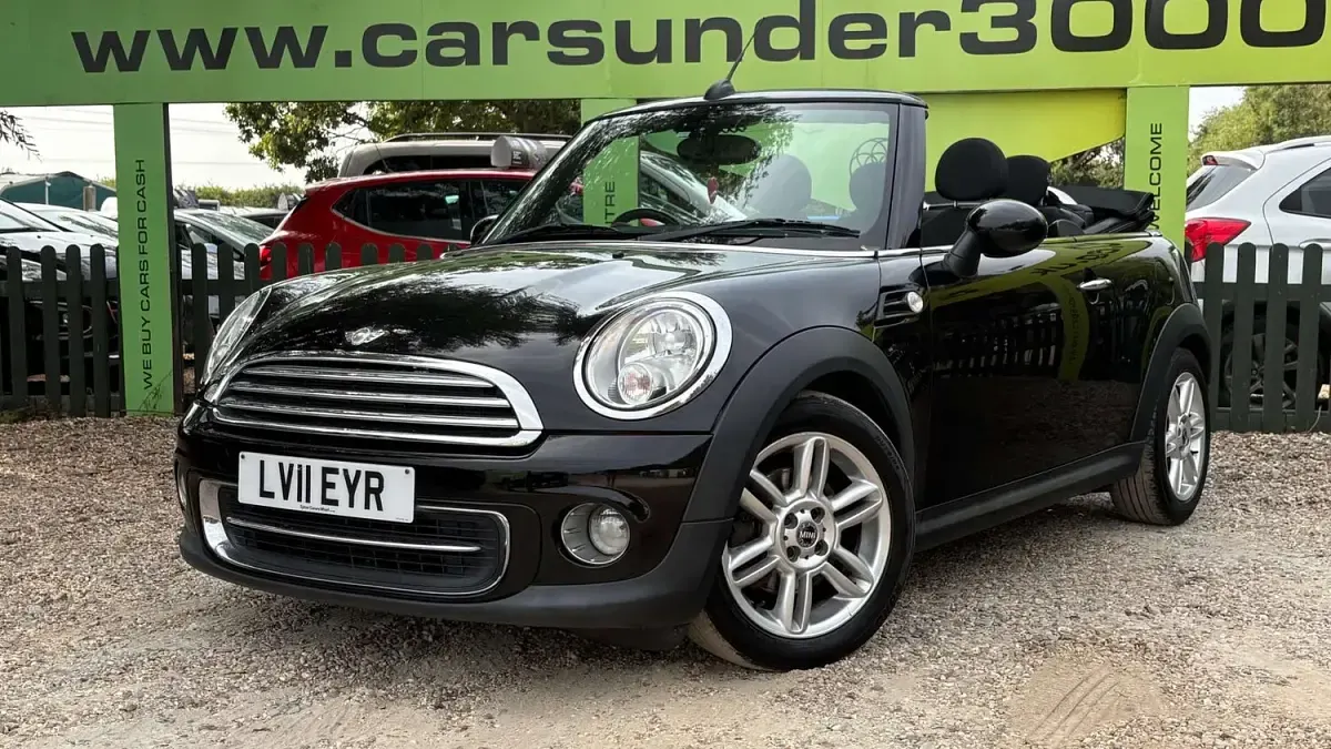 Used Mini Cooper Cabriolet 122 HP (89 kW) 2011 Black Cabriolet