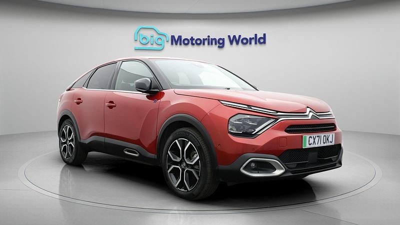 Used 2021 Citroën e-C4 Shine | £10,800 (Fair price) - Image 1/4