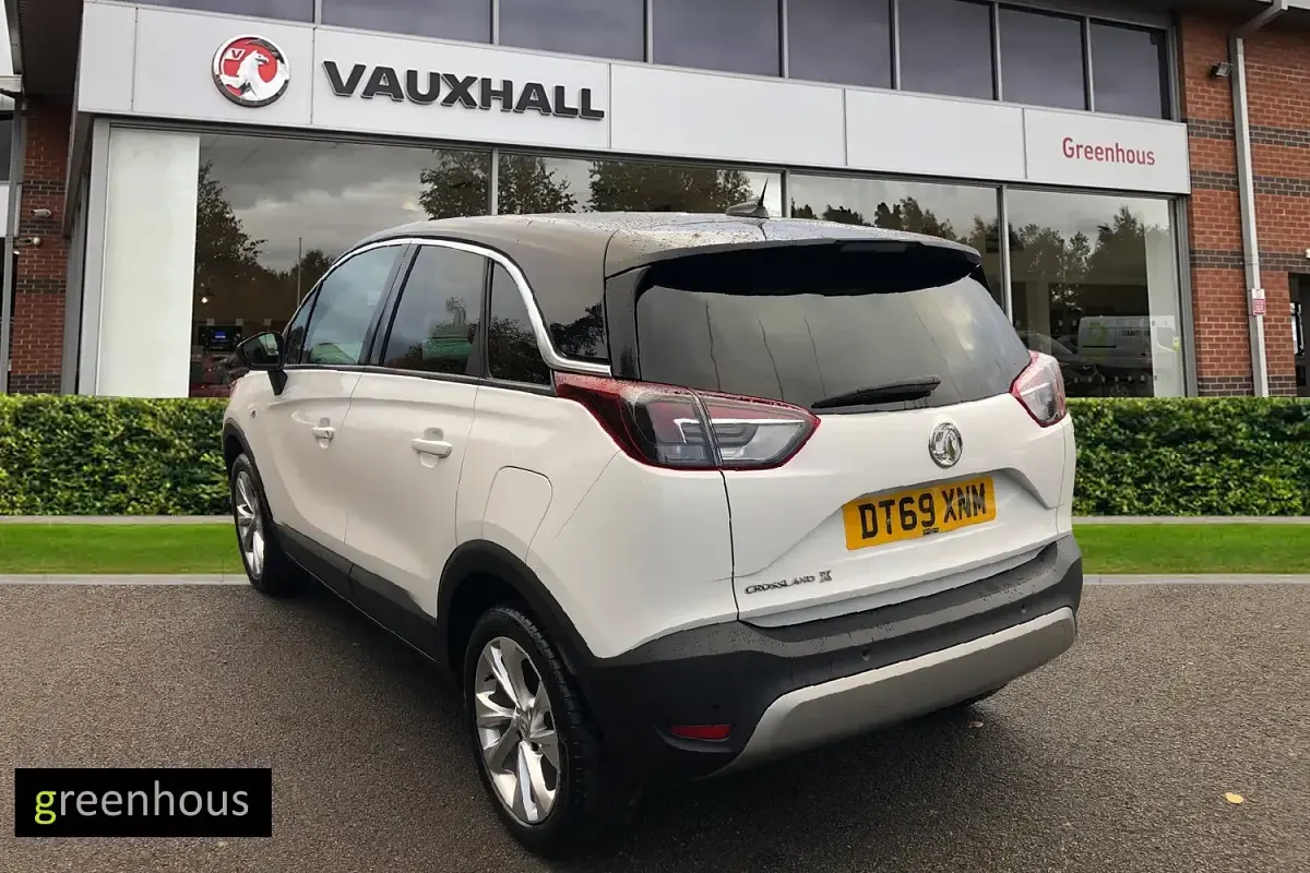 Used Vauxhall Crossland X Business Edition 2020 White SUV