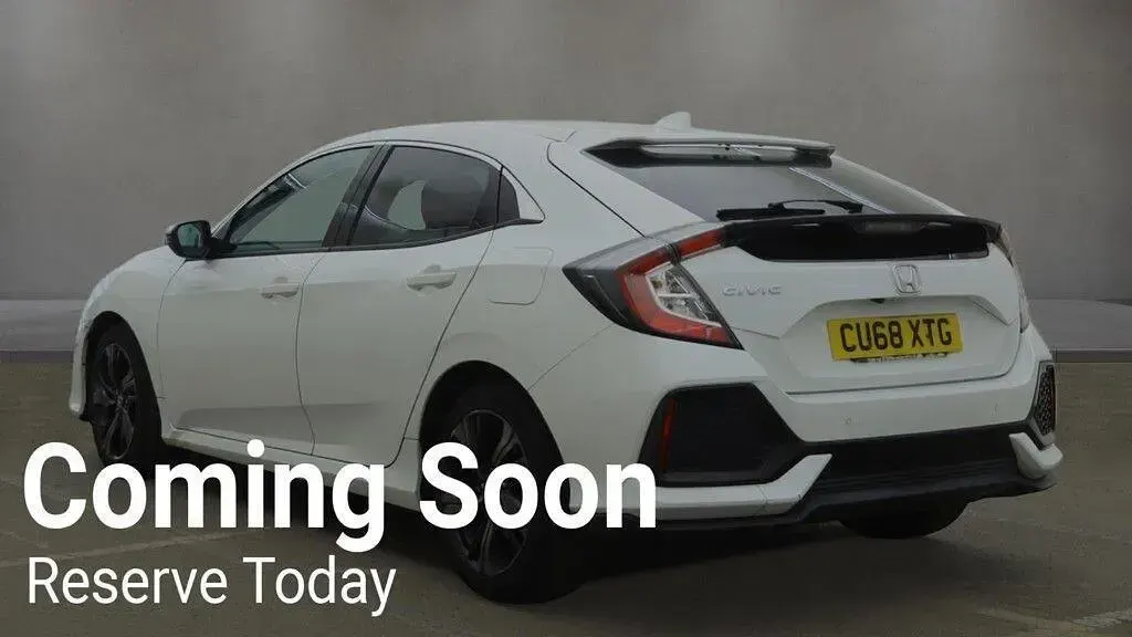 Used Honda Civic SR 126 HP (92 kW) 2018 White Hatchback