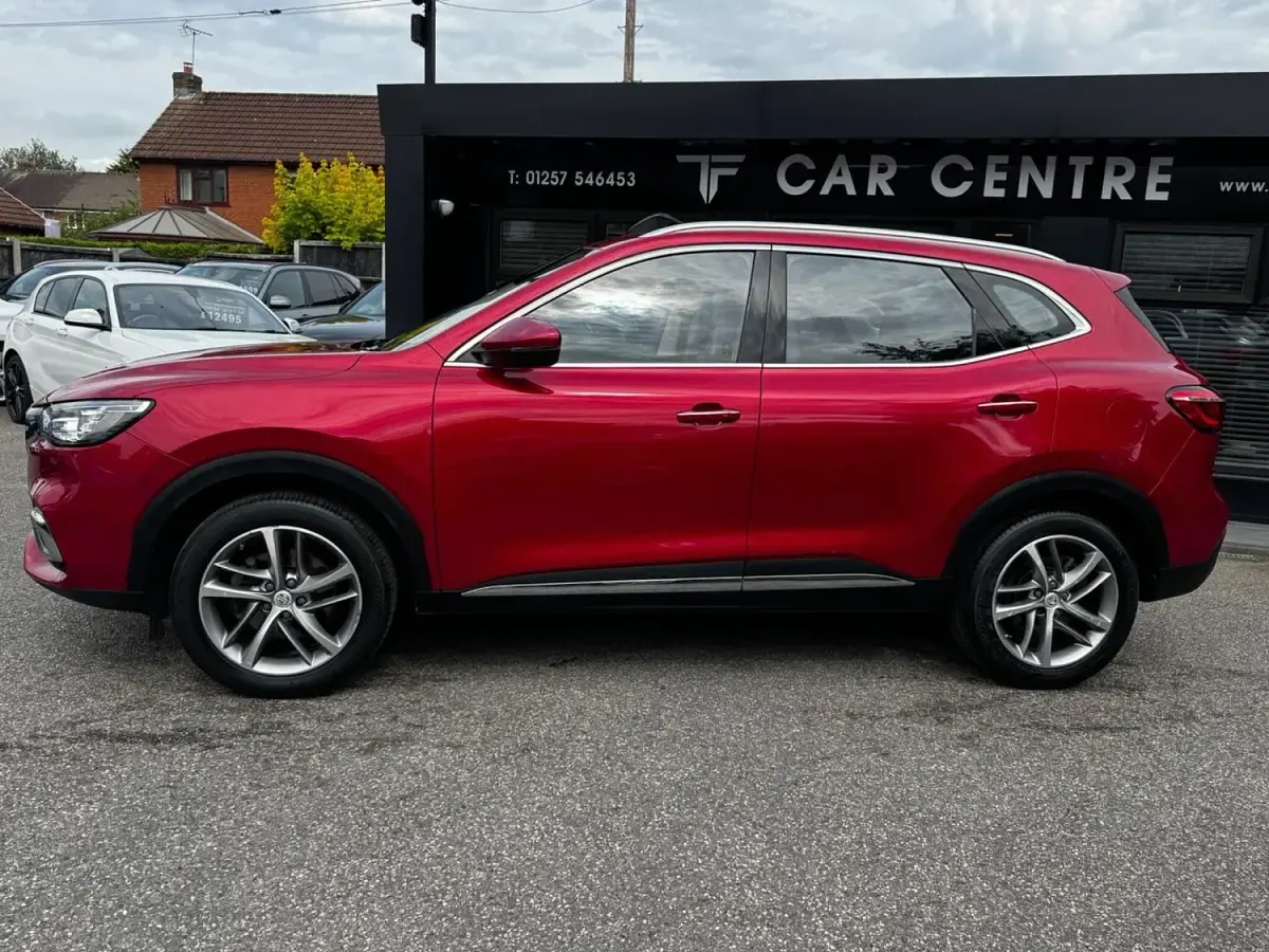Used MG HS Exclusive 162 HP (119 kW) 2021 Red SUV
