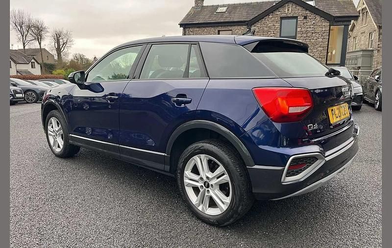 Used Audi Q2 Sport 147 HP (108 kW) 2021 Blue SUV