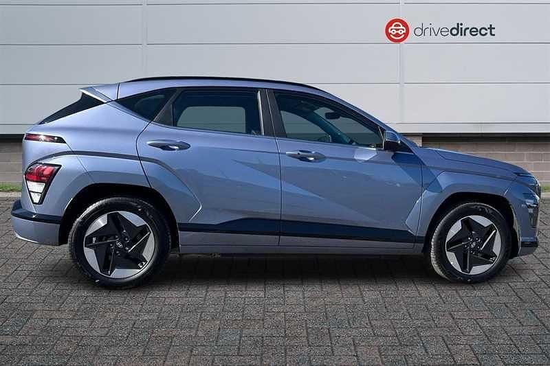 Used Hyundai Kona Advanced 114 kW (156 HP) 2024 Blue SUV