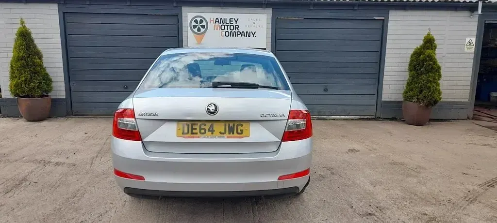 Used Skoda Octavia 2014 Silver Estate