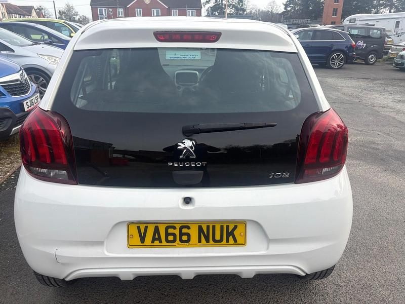 Used Peugeot 108 Active 68 HP (50 kW) 2017 White Hatchback