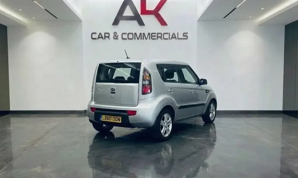 Used Kia Soul 126 HP (92 kW) 2011 Silver SUV