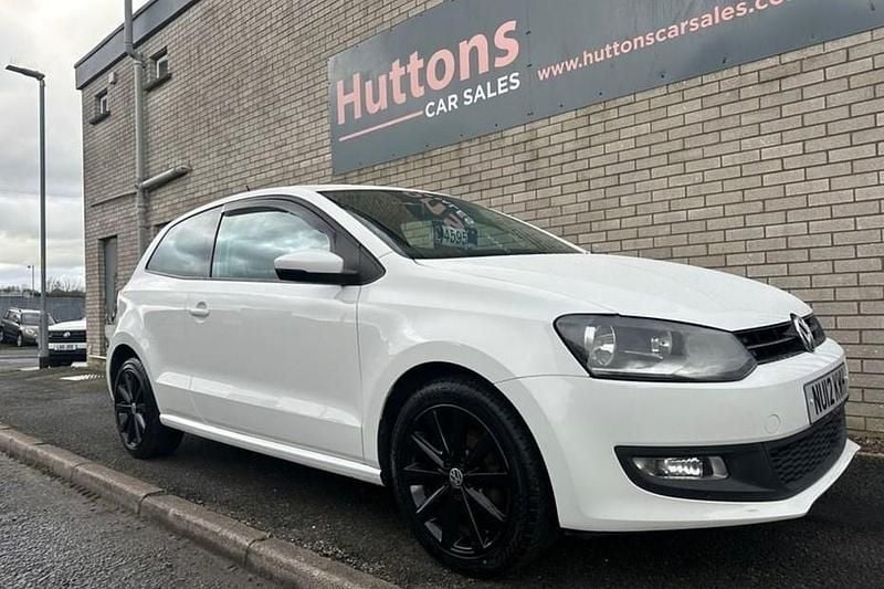 Used VW Polo Match 60 HP (44 kW) 2012 White Hatchback
