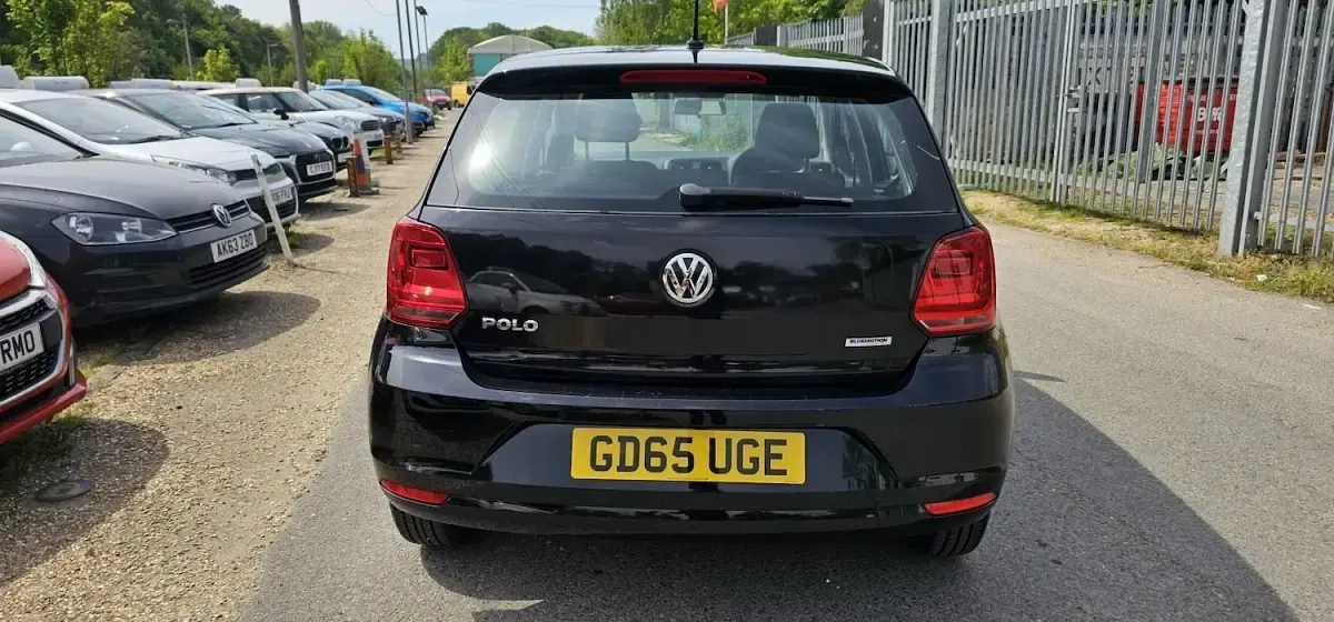 Used VW Polo S 59 HP (43 kW) 2015 Black Hatchback