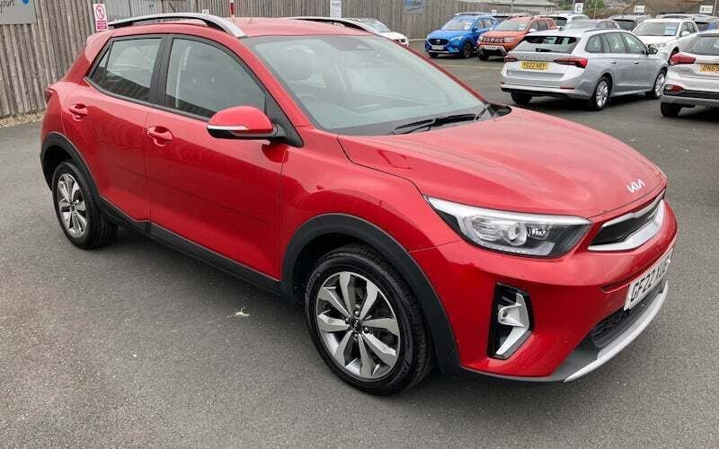 Used 2024 Kia Stonic 2 SUV | £11,665 (Good price) - Image 1/4