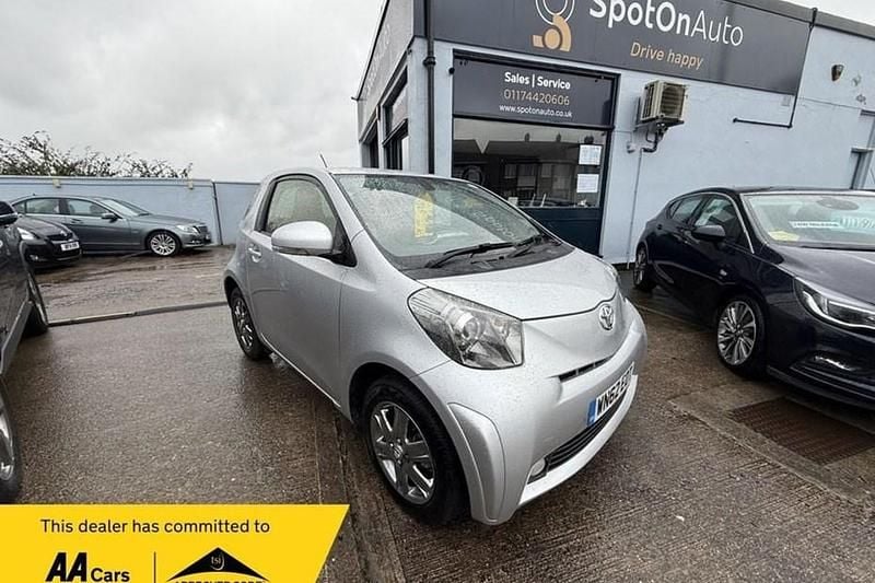 Silver Used 2012 Toyota iQ Hatchback | £7,497 (Expensive) - Image 1/1