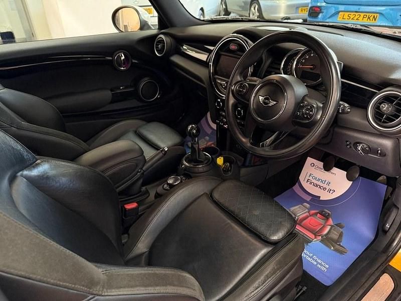 Used Mini Cooper S Hatch 192 HP (141 kW) 2014 Orange Hatchback