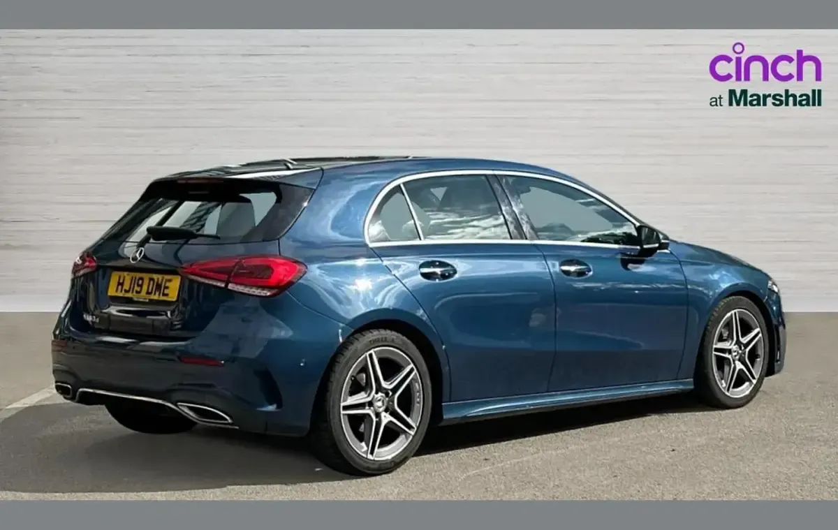Used Mercedes CLA200 AMG Line Premium 161 HP (118 kW) 2019 Blue Estate