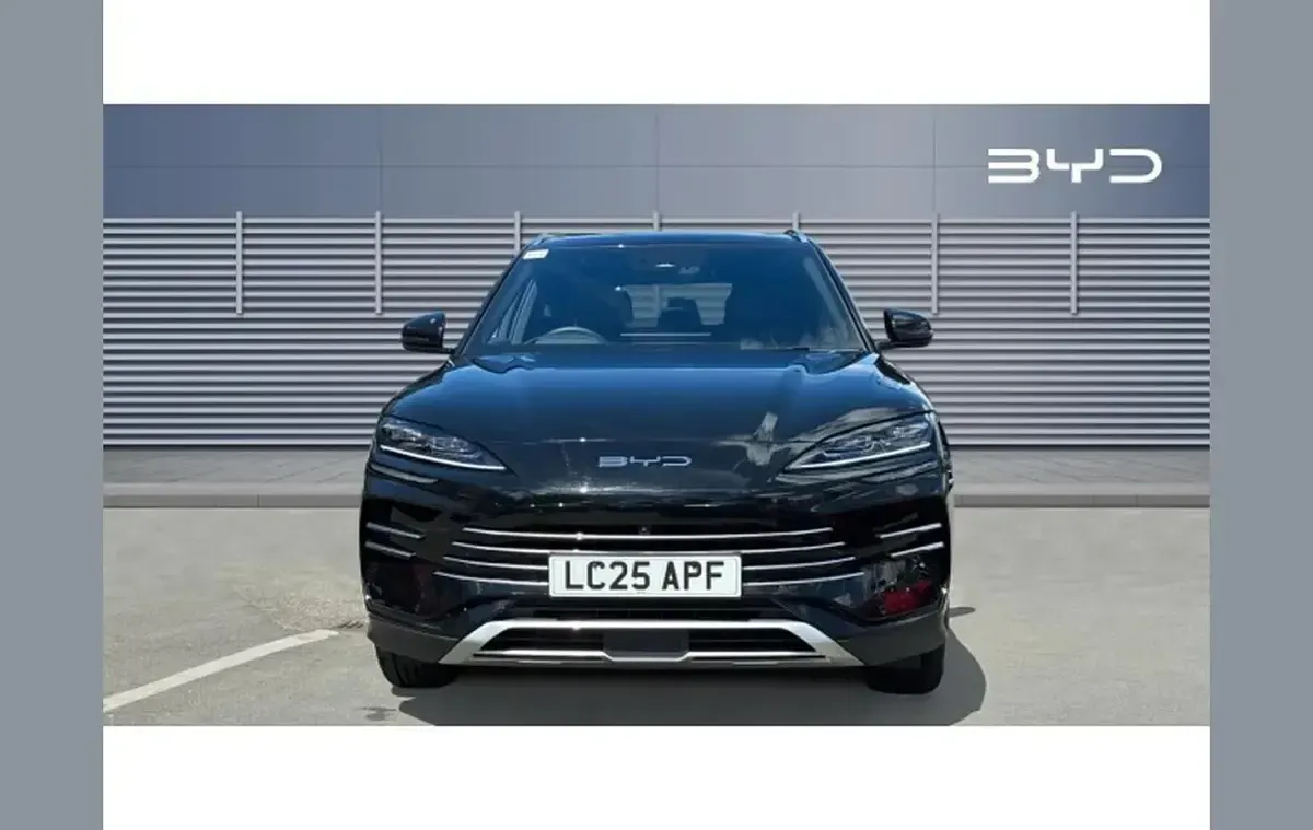 Used BYD Seal U Comfort 218 HP (160 kW) 2025 Black SUV