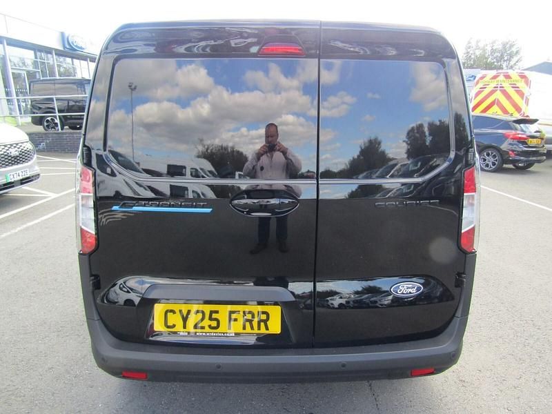 Used Ford Transit Limited 100 kW (136 HP) 2025 Black Van