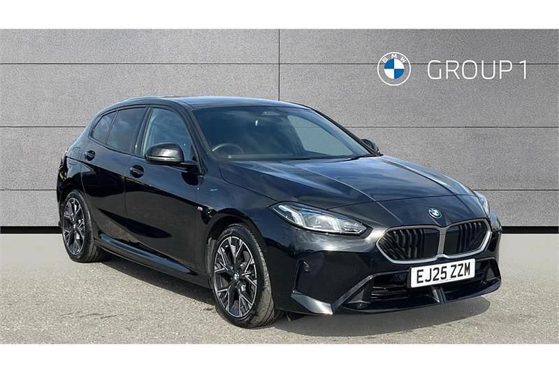 Used BMW 120 M Sport 156 HP (114 kW) 2025 Black sapphire metallic paint Hatchback