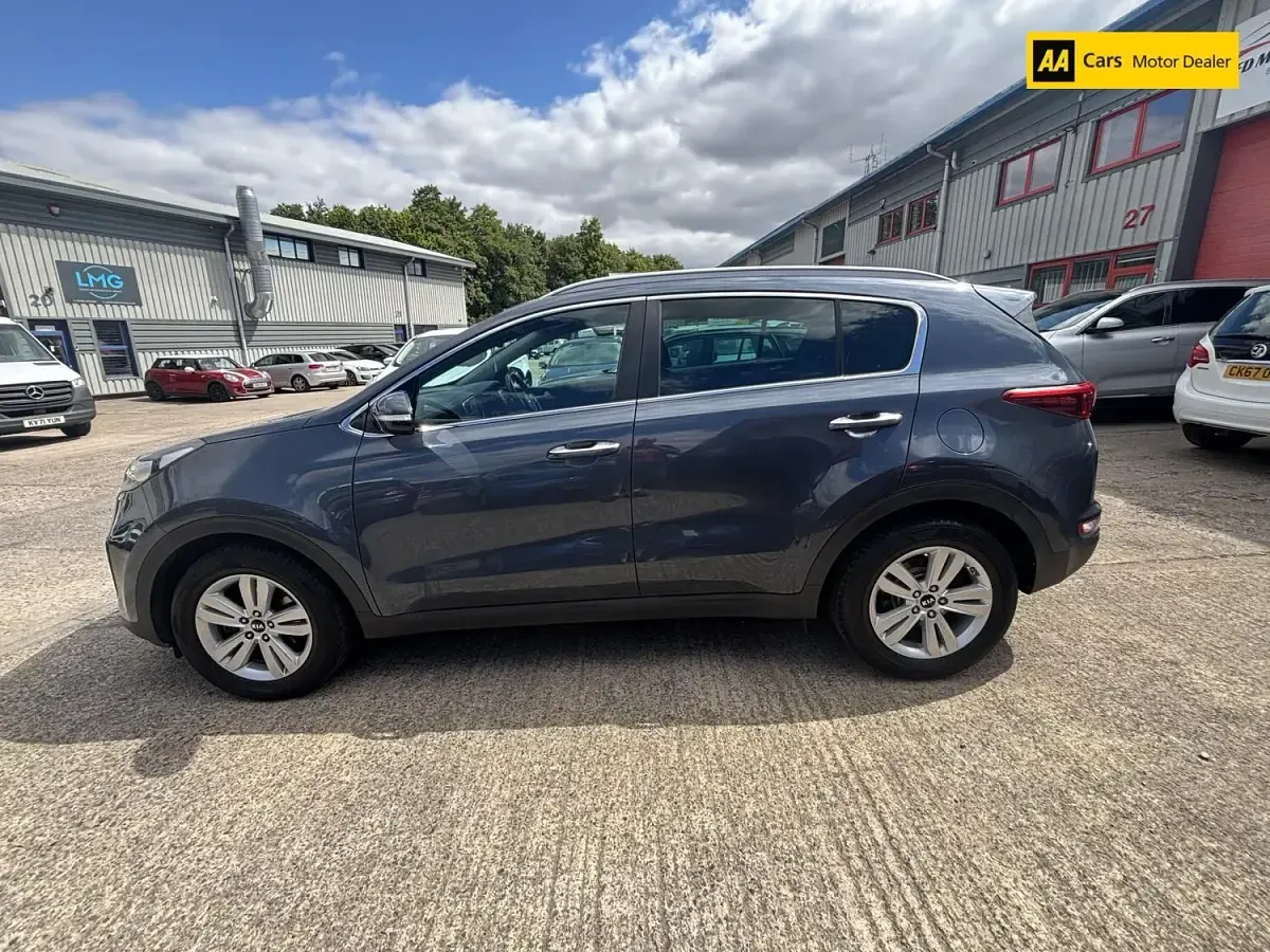 Used Kia Sportage 114 HP (83 kW) 2016 Blue SUV