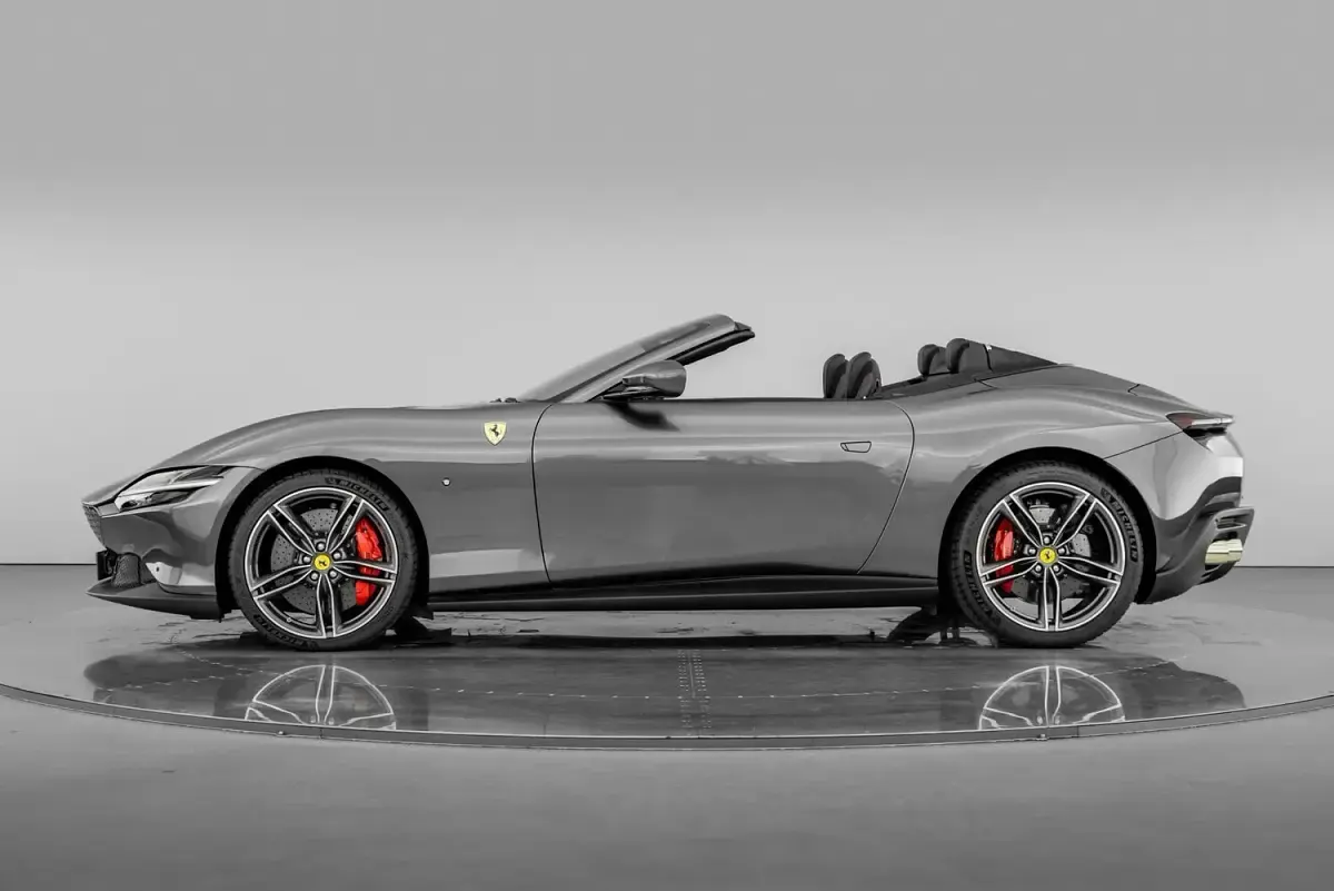 Used Ferrari Roma 620 HP (456 kW) 2024 Grey Cabriolet
