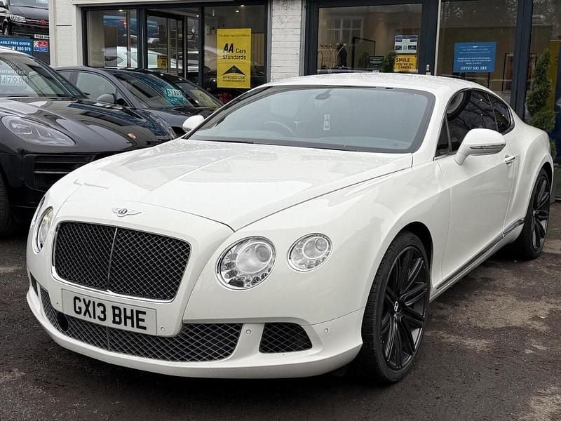 Begagnad Bentley Continental 2013 Vit Sportkupé