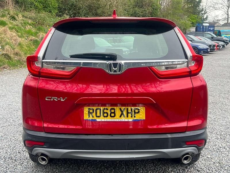 Used Honda CR-V S 173 HP (127 kW) 2018 Red SUV