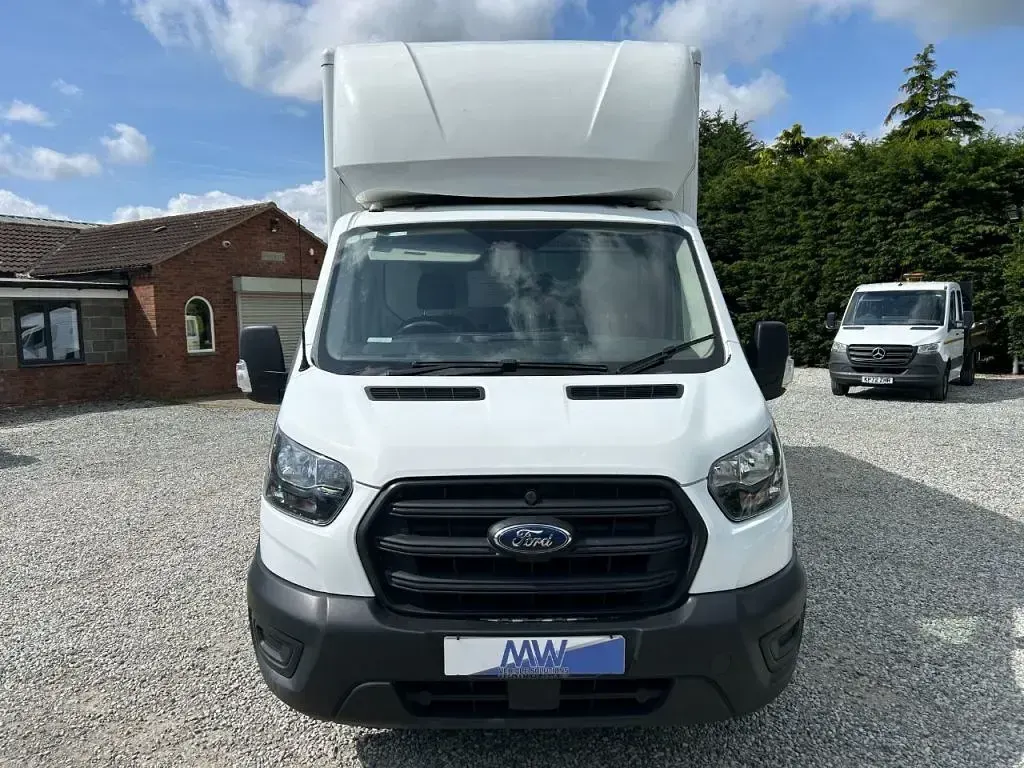 Usado Ford Transit 130 HP (95 kW) 2020 Branco Citadino