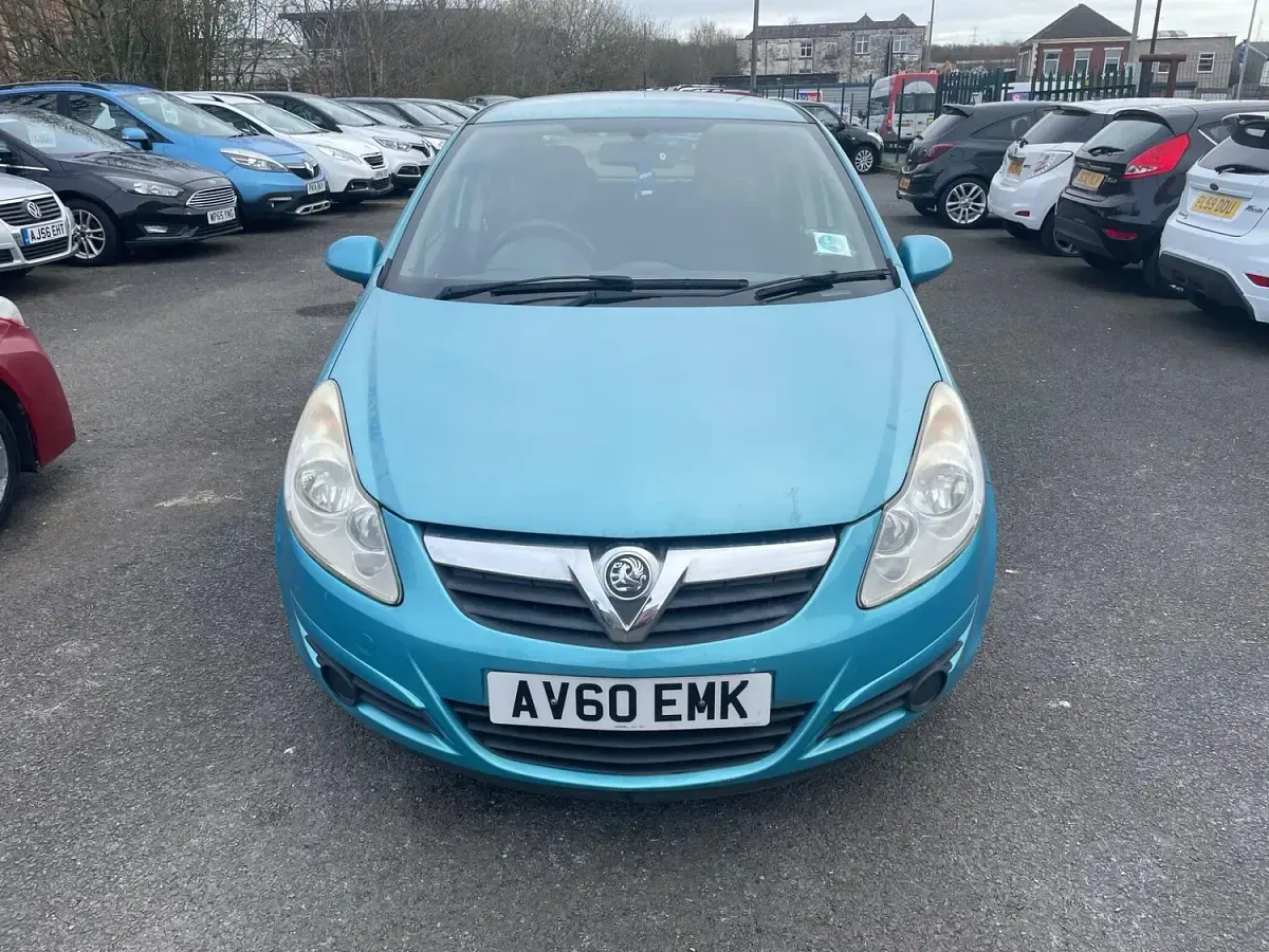 Used Vauxhall Corsa S 64 HP (47 kW) 2010 Blue Hatchback