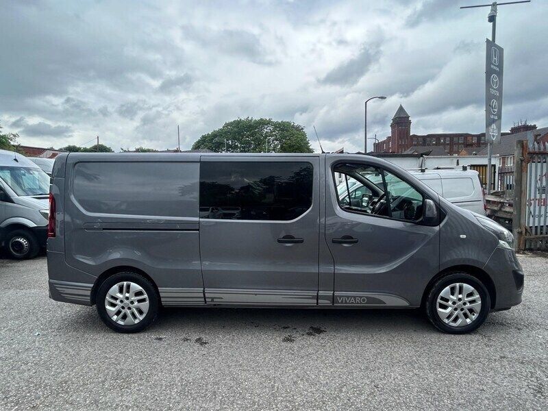 Grey Used 2018 Vauxhall Vivaro Edition Van | £11,990 - Image 1/4