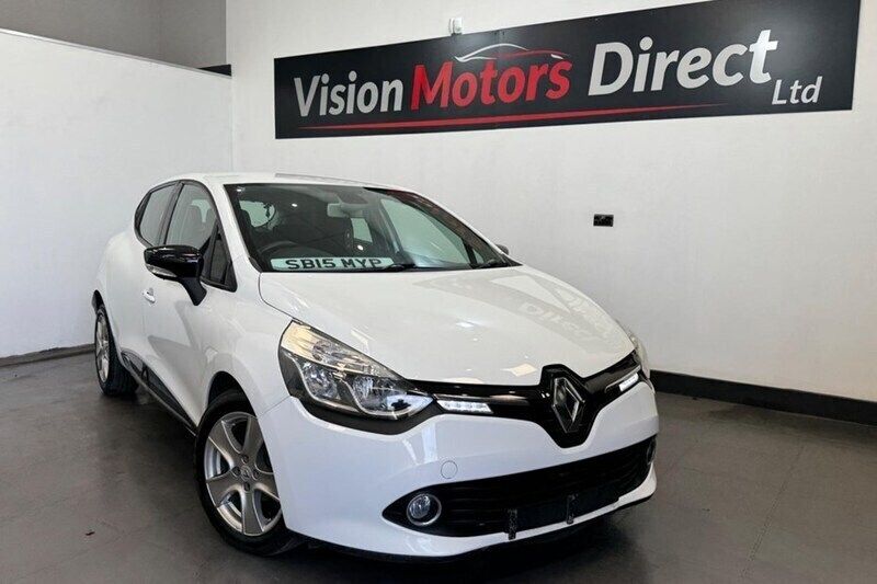 White Used 2015 Renault Clio IV Dynamique Hatchback | £5,680 (Good price) - Image 1/1