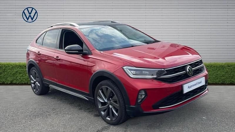 Used VW Taigo Style 110 HP (80 kW) 2023 Red SUV